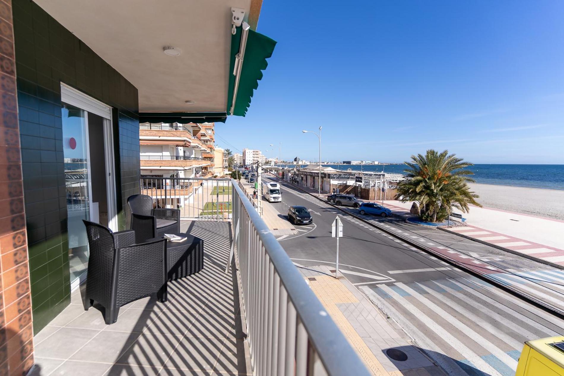 Rentafive Primera Linea Terraza Reformado ซานตาโปลา ภายนอก รูปภาพ